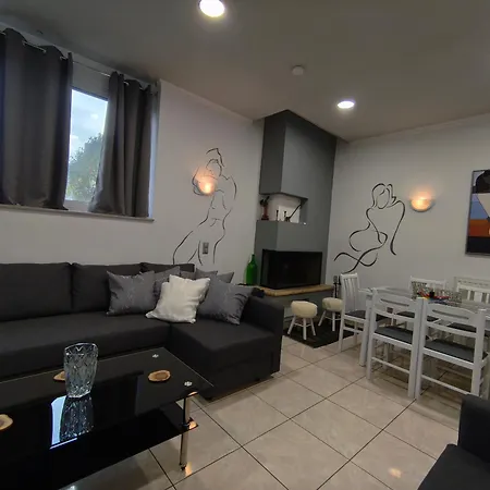 Art House M & F Apartamento Orio (Euboea)